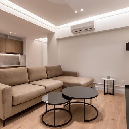 Night Inn Tirana Zewnętrze zdjęcie
