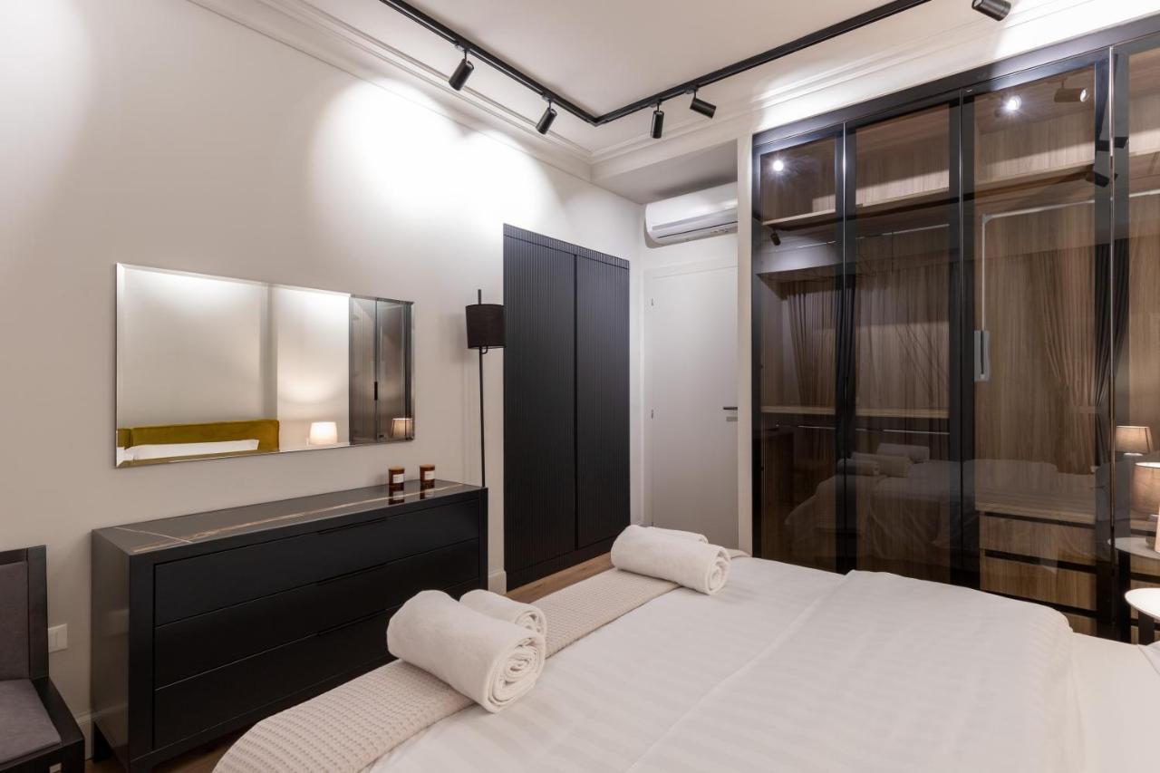 Night Inn Tirana Zewnętrze zdjęcie